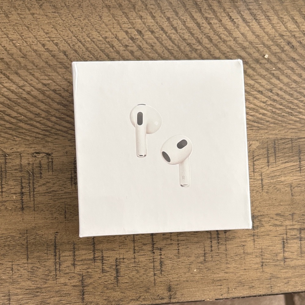 AirPods gen 3 sealed
